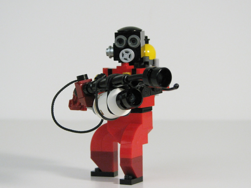 Illustration for article titled These TF2 LEGO Figures are so Small! They are Funny to me!
